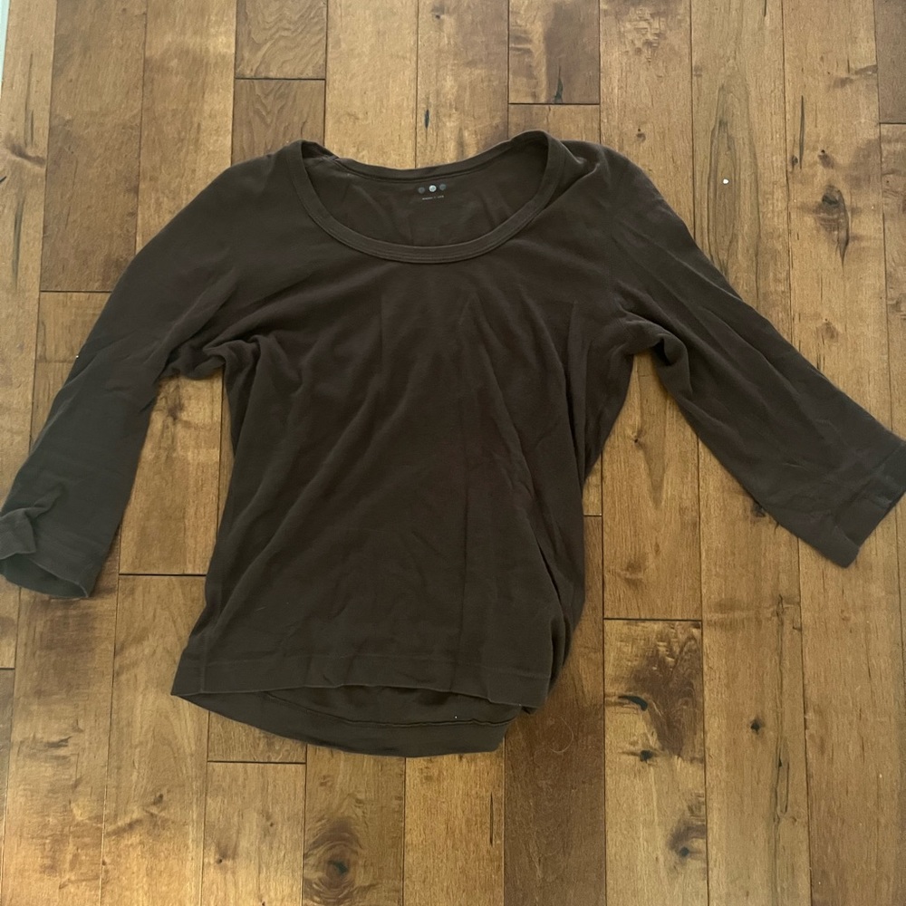 Brown tight fitting long sleeve